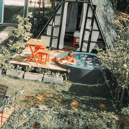 The We2 "Wildwood Elegance Escape" Bed & Breakfast Индурува Екстериор снимка