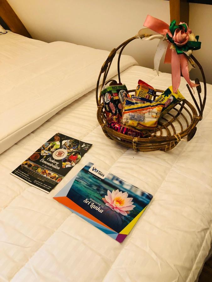 The We2 "Wildwood Elegance Escape" Bed & Breakfast Индурува Екстериор снимка