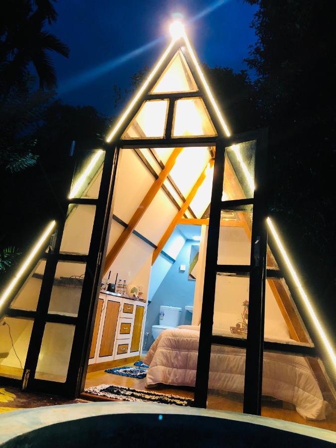 The We2 "Wildwood Elegance Escape" Bed & Breakfast Индурува Екстериор снимка